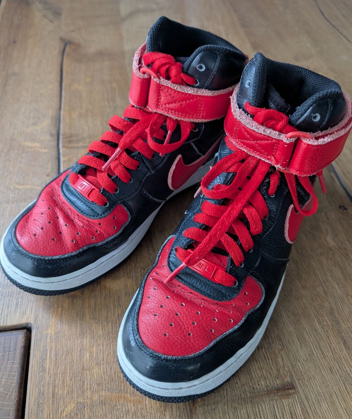 Nike Scarpe da uomo: Nike Air Force 1 – Usato da Beinwil/Freiamt venduto da 1Lar1