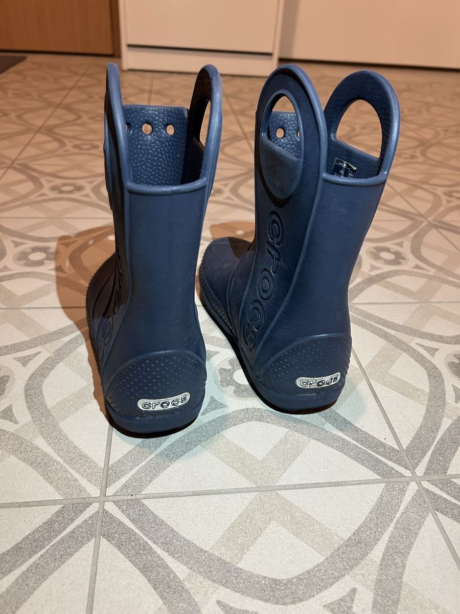 Crocs Scarpe per ragazzi: Rain boots for kids, Crocs C12 – Nuovo (secondo la descrizione) da Givisiez venduto da olg_58qd 1