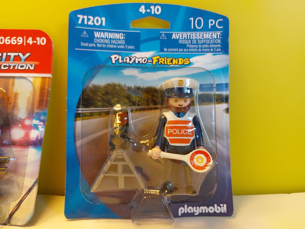 Playmobil 71201 Policeman And Radar Set - Police Officer Figure With Dog & Speed Radar Toy - View #8