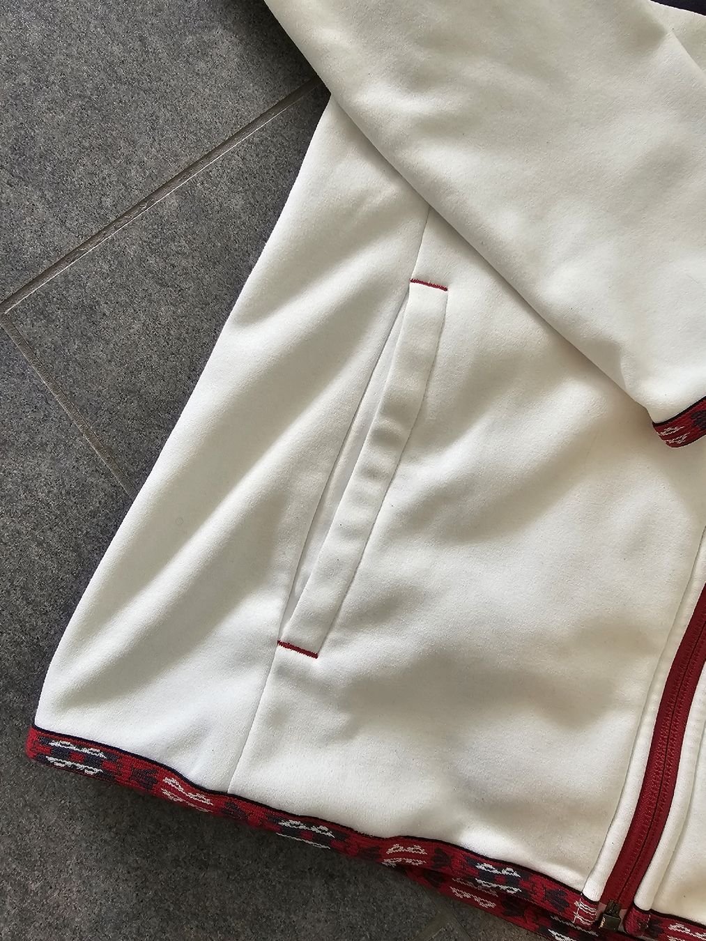 Peak Performance Giacche: Peak Performance Zip-Hoodie Weiss, Grösse M – Usato da Altdorf UR venduto da Saba_1688 3