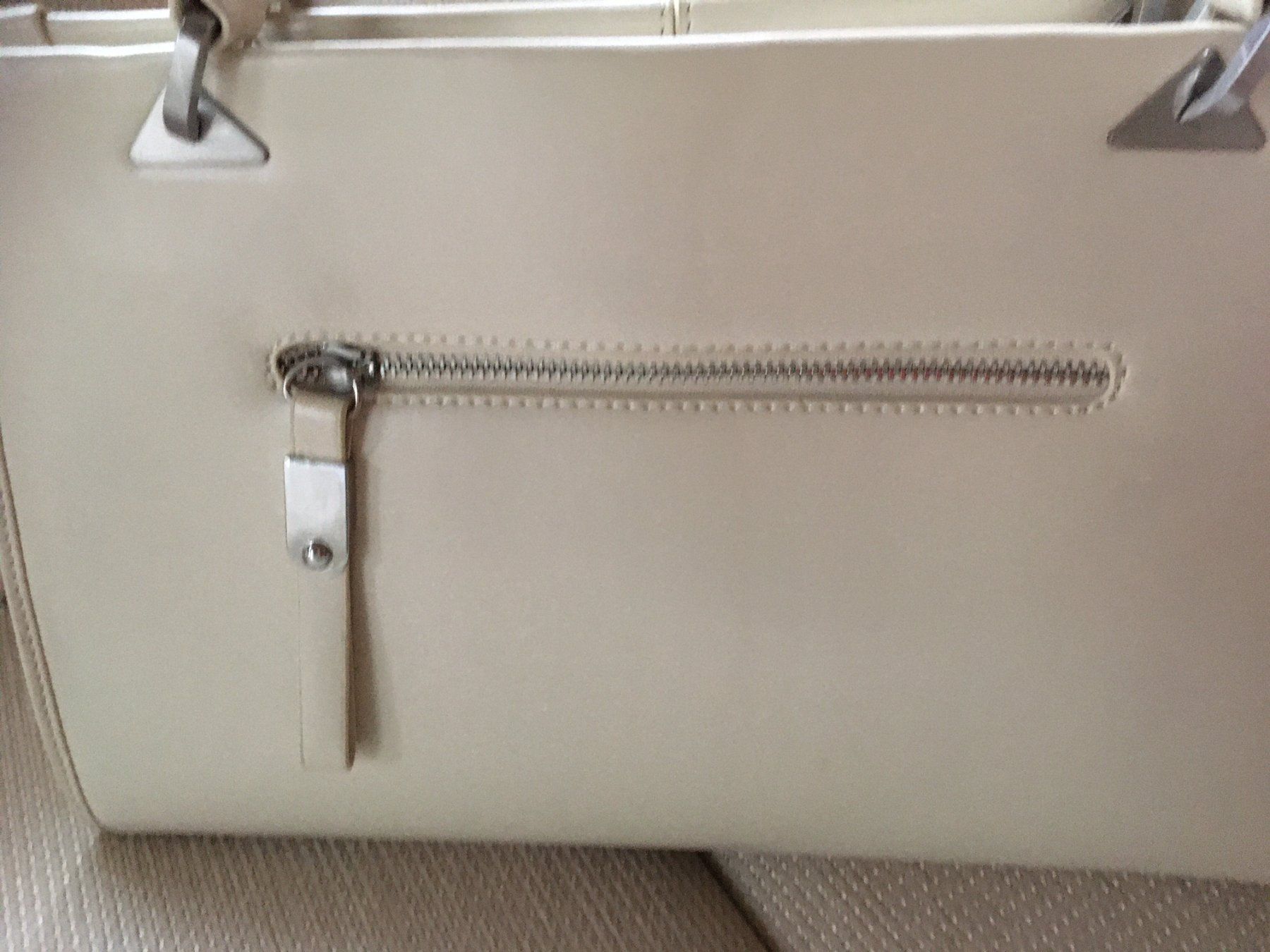 Taschen für Damen: Handtasche – Gebraucht aus Münchenstein von ann_2n6y 4