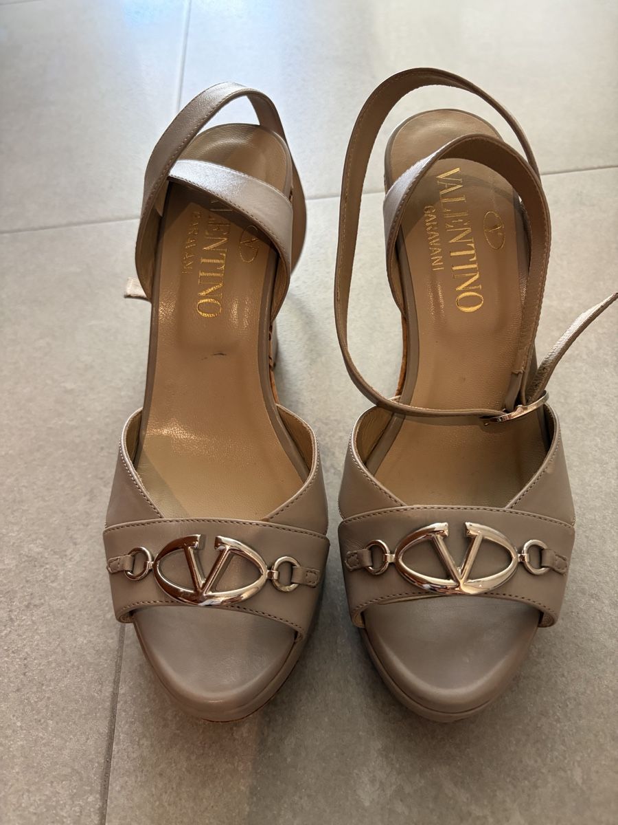 Valentino Scarpe da donna: Valentino wedges size 37.5 – Usato da Cologny venduto da sab_xh7v
