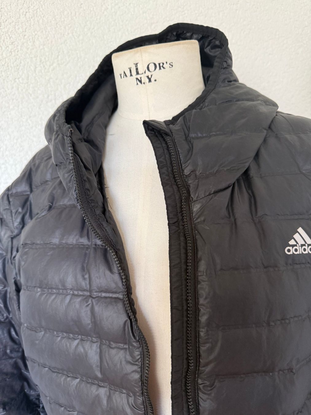 Adidas Jacken: Adidas Dauenjacke schwarz Gr. L – Neu (gemäss Beschreibung) aus Kirchdorf AG von coco123 2