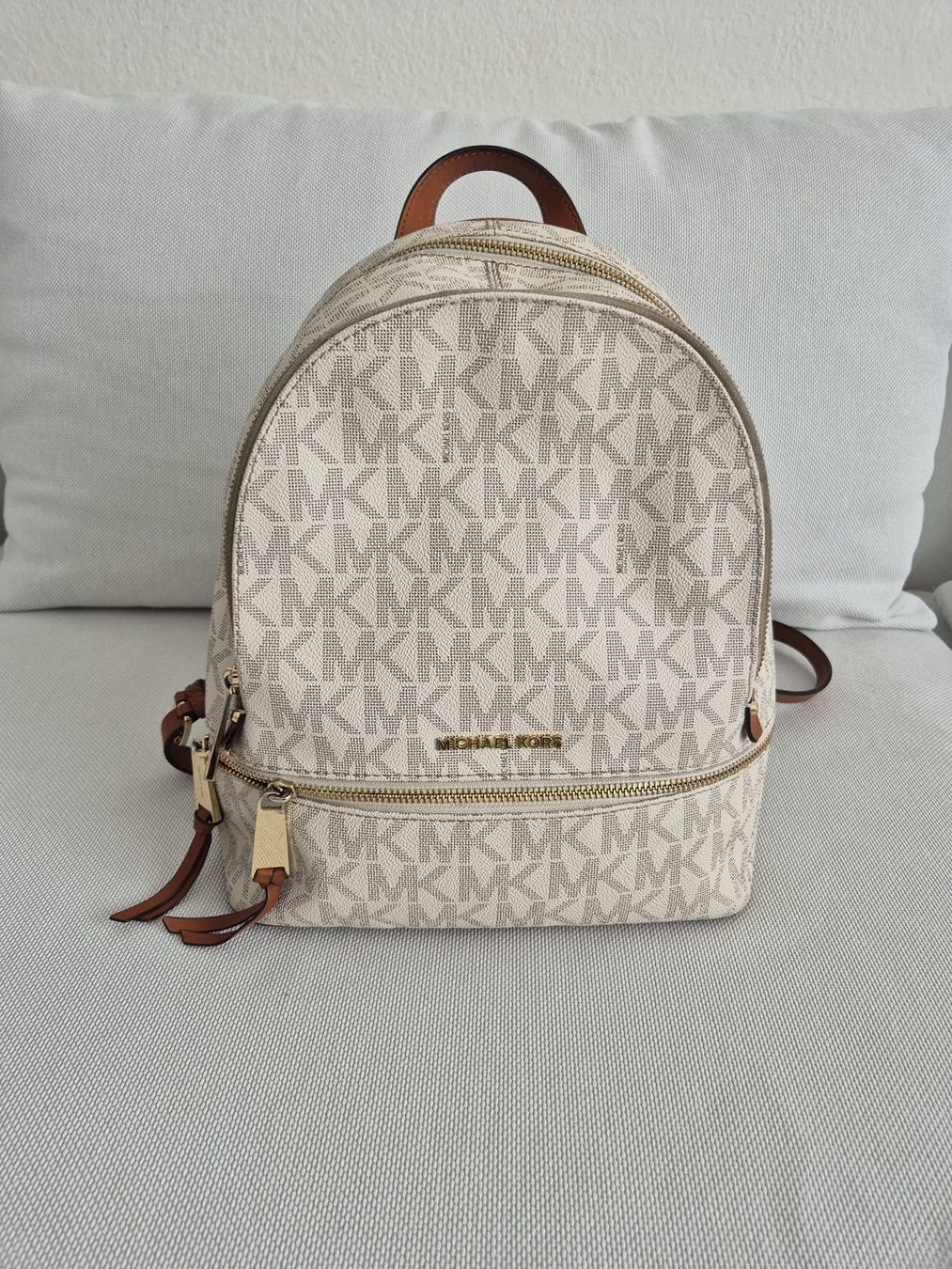 Michael Kors Zaini: Michael Kors Rucksack – Usato da Basel venduto da kimi.86