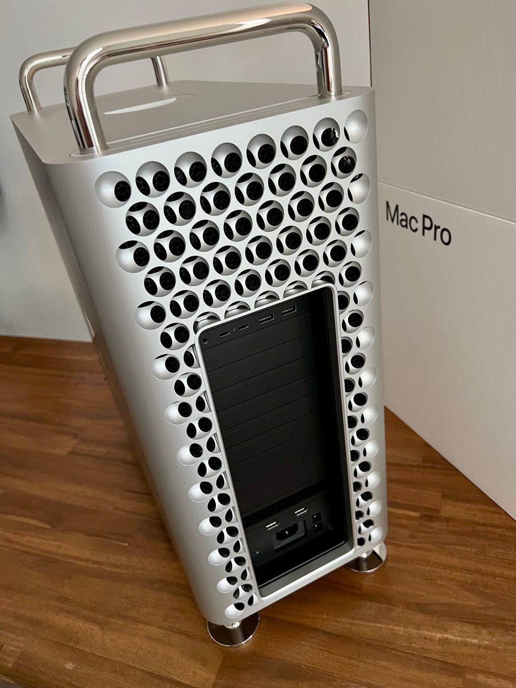 Apple PC: Apple Mac Pro 2019 – Nuovo (secondo la descrizione) da Meggen venduto da IT4Sale 3