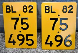 Mofanummern BL 82 TÖFFLINUMMER 75 495 & 75 496 guter zustand