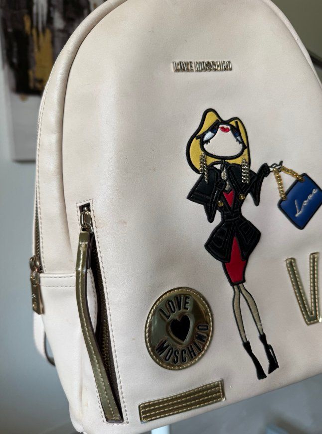 Moschino Zaini: Love Moschino Rucksack – Usato da Ittigen venduto da noc_wrf5 1