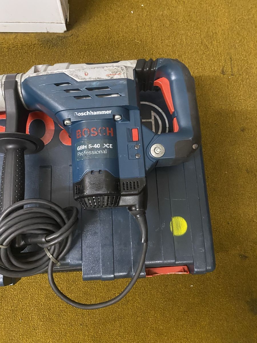 Bosch Bohrmaschinen: Bosch GBH 5-40 DE – Gebraucht aus Zürich von  1
