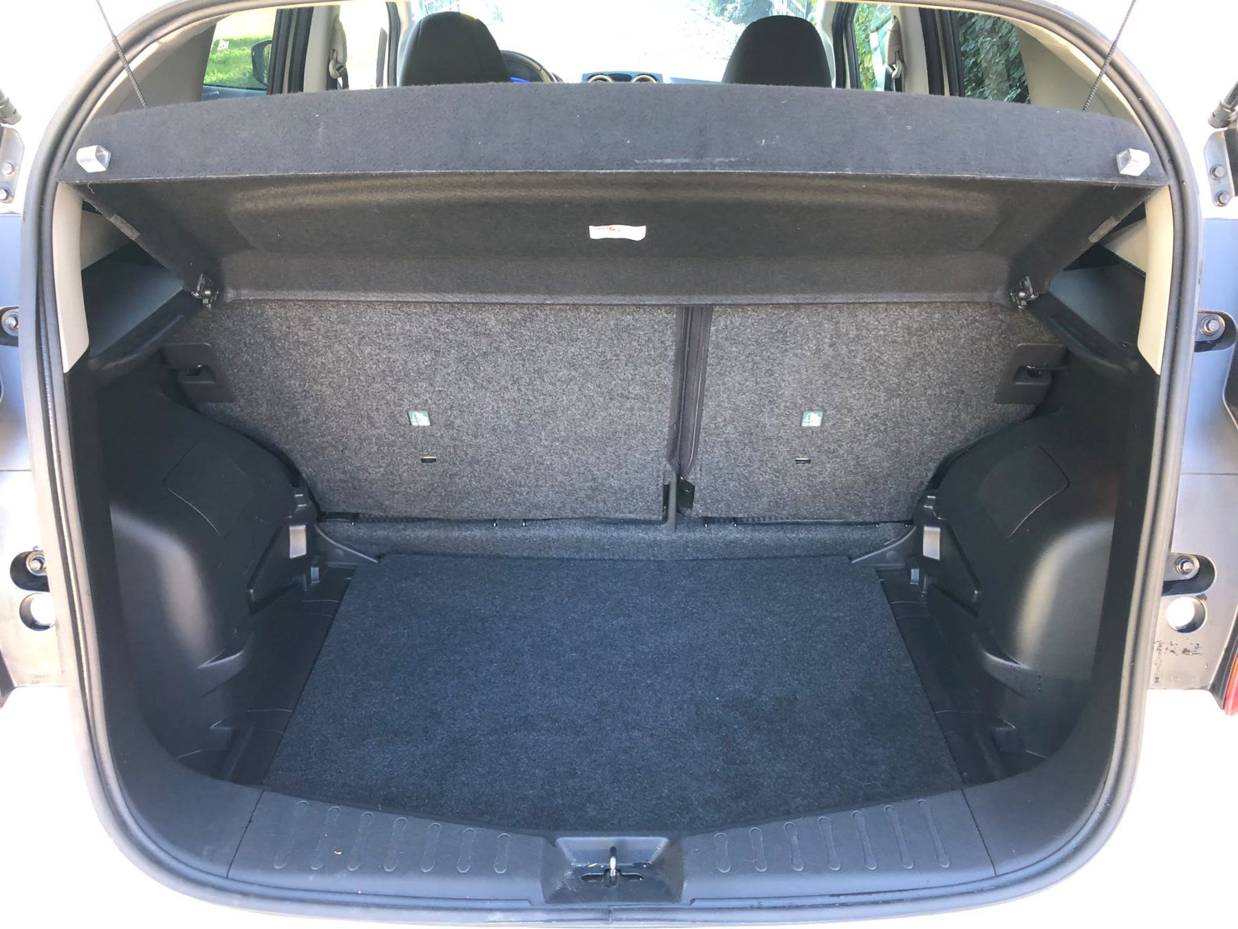 Nissan Automobili: Nissan Note  super pour ville – Usato da Satigny venduto da tin_9y9v 6