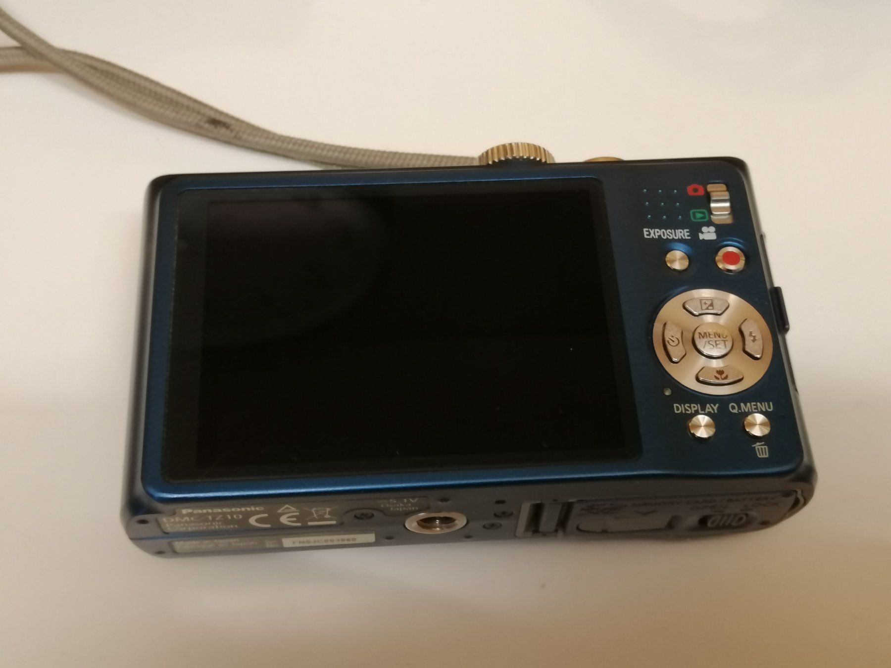 Panasonic Fotocamera: Panasonic DMC-TZ 10 – Usato da Ennenda venduto da Melru 8
