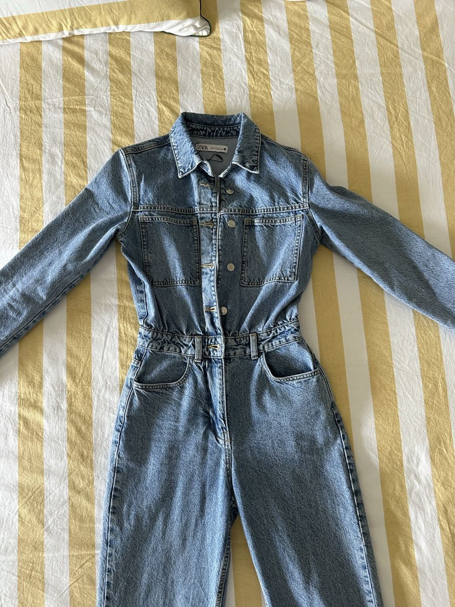 Zara Tute: Denim Overall – Usato da Buchrain venduto da Franciscacsousa 1
