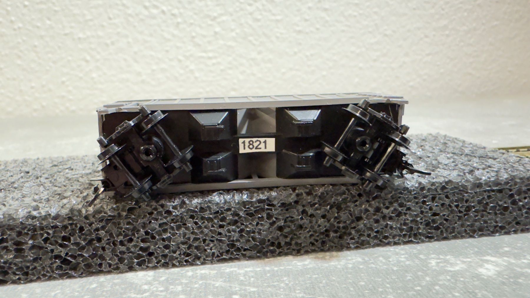 Modellini di ferrovie: Micro Train B&M Gedeckter Güterwagen Spur N – Nuovo (secondo la descrizione) da Windlach venduto da Kelebra 7