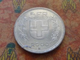 5 Fr. 2000