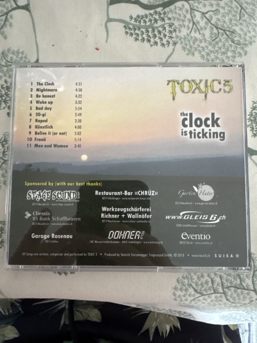 CD: The clock is ticking Toxic5 SH – Nuovo (secondo la descrizione) da Schaffhausen venduto da Reporter 1