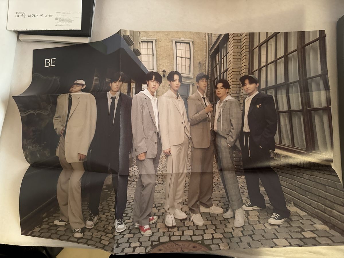 Alben: BTS coffret “BE” – Gebraucht aus Reconvilier von cat_7vnz 6