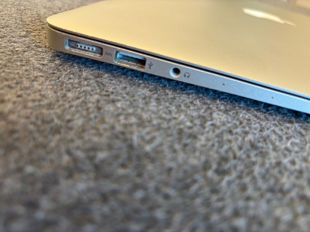 Apple Notebook: MacBook Air 13“ - Early 2014 – Usato da Dübendorf venduto da AndreasZH78 6