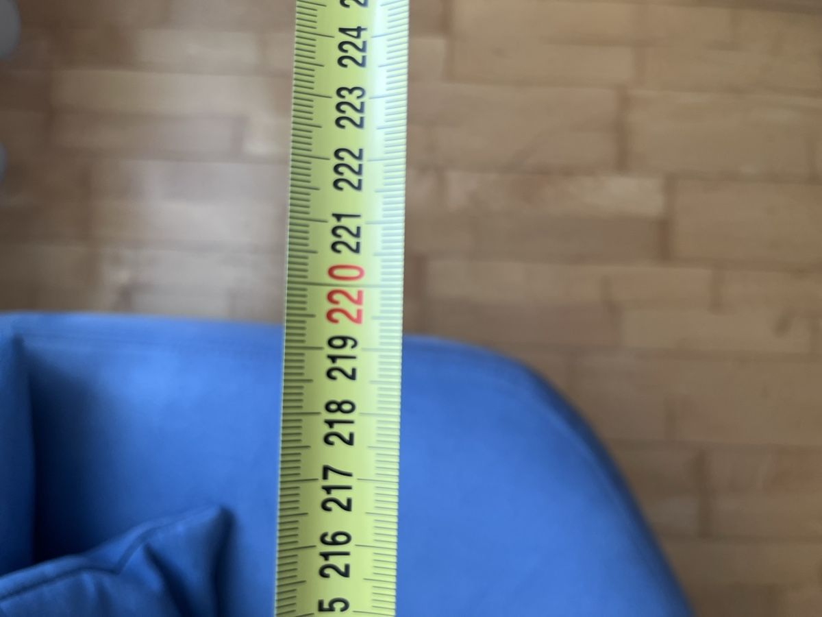 Divani: Blaue Eckcouch zu verkaufen! – Usato da Zofingen venduto da Frank69 2