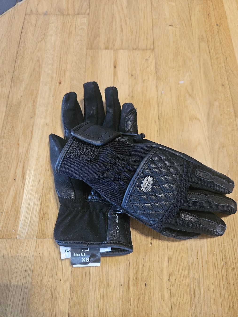 Guanti & manicotti: Motorrad Handschuhe – Usato da St.Margarethen TG venduto da NikkiMicki