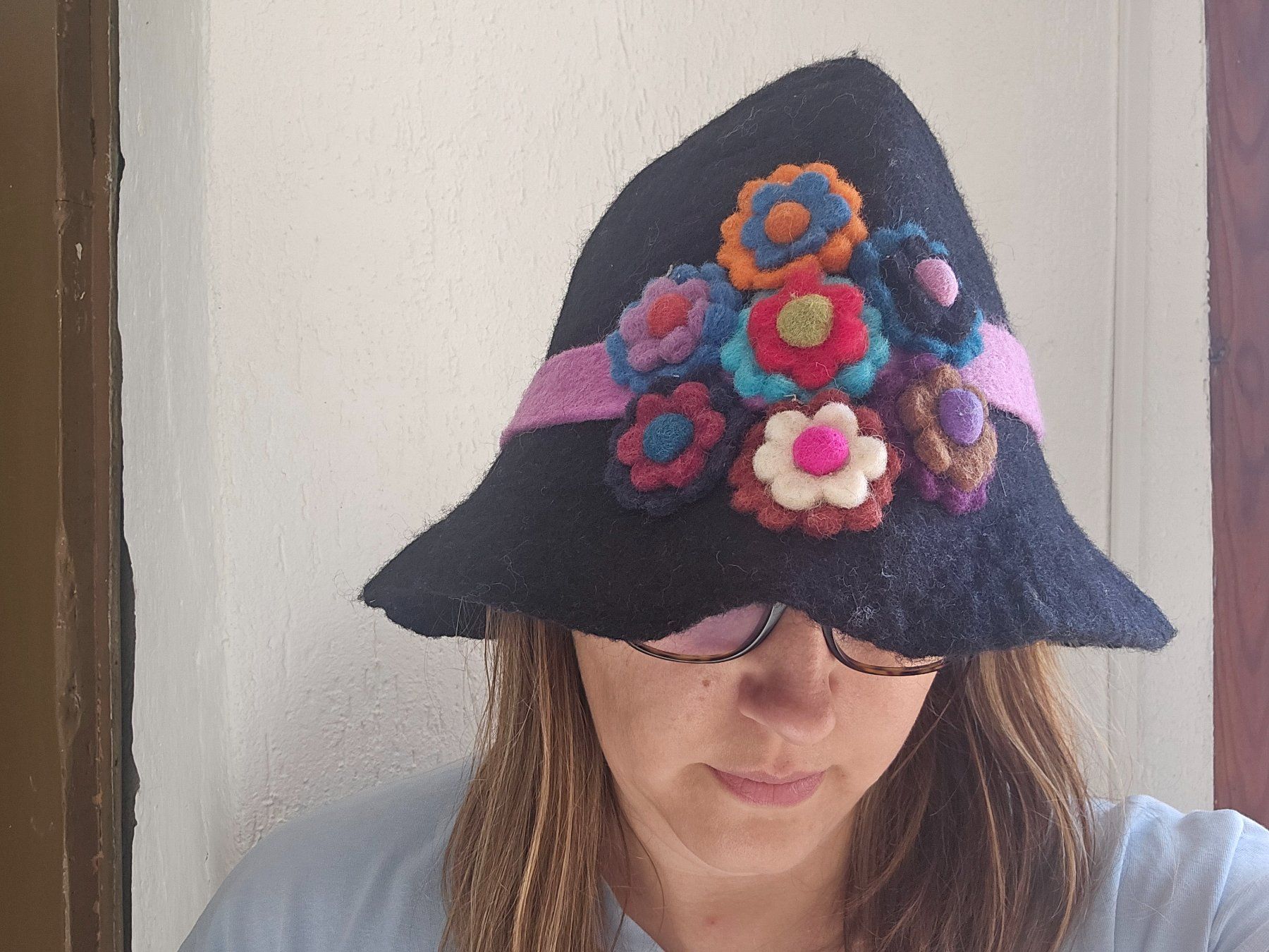 Copricapi, berretti & cappellini: Cappello realizzato in lana cotta – Usato da Melano venduto da H-Sara 2