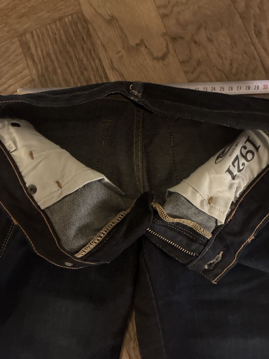 Jeans: 1921 Knickerbocker Jeans Gr 25 – Gebraucht aus Zürich von Dsire 1