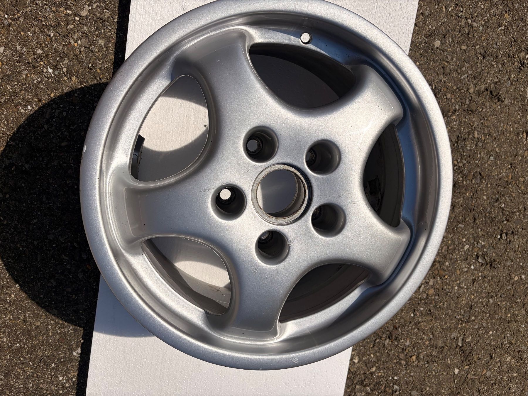 Porsche Felgen: Porsche 928 GTS Original CUP I Felgen 17 Zoll – 4 Stück – Gebraucht aus Altendorf von Gattik 2