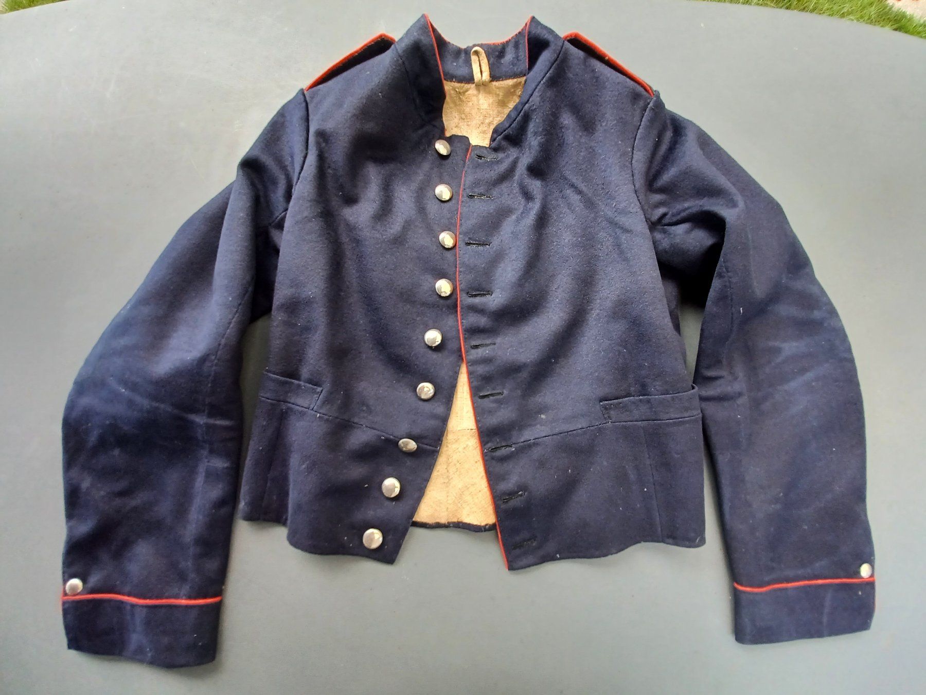 Schweizer Armee Uniformi: 1 Ärmelweste, eidg. Ord. 1852, Infanterie – Usato da Horw venduto da Mikesch108