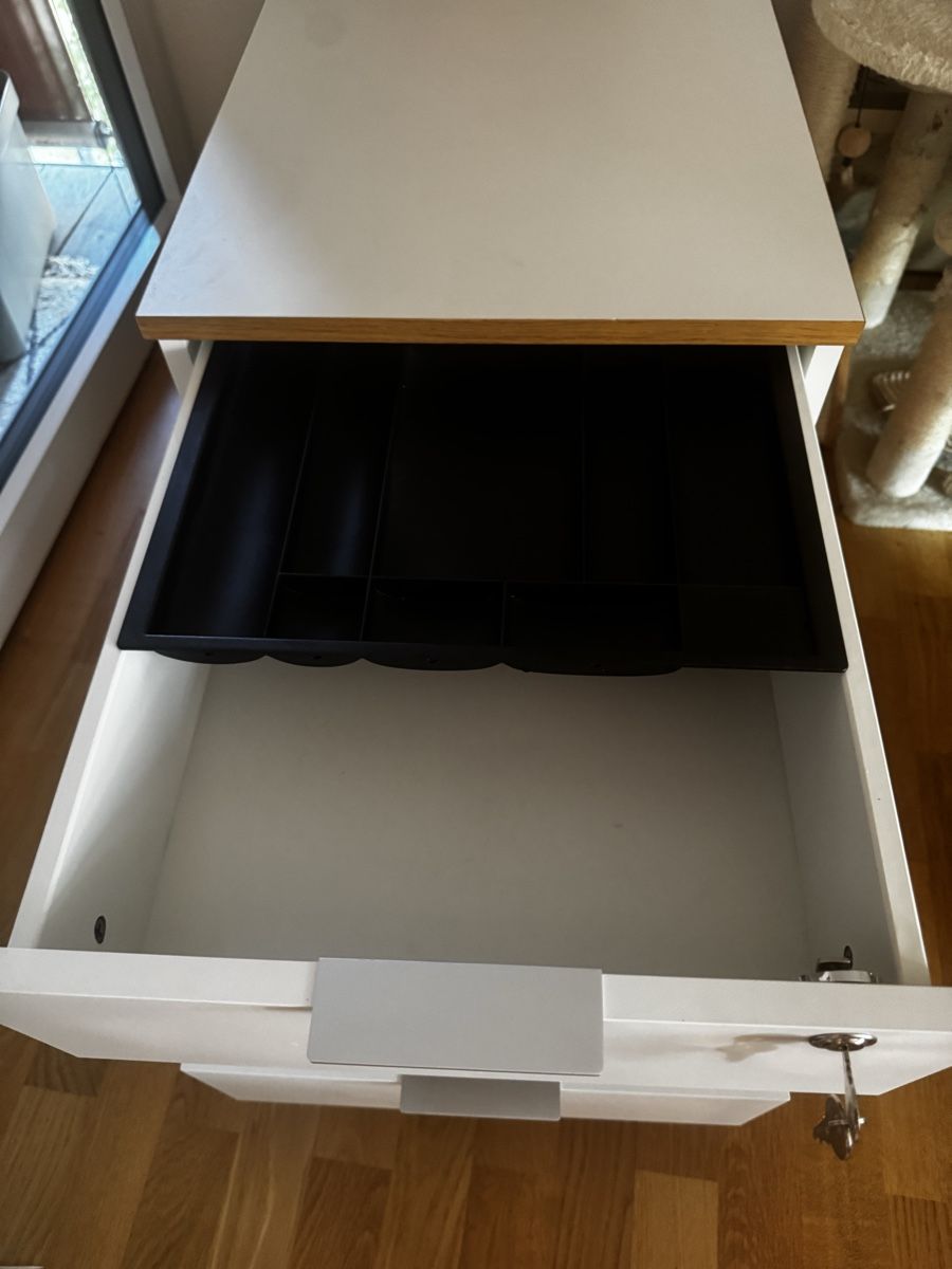 Pfister Banconi: Rollcontainer Ufficio 3 Schubladen weiss Buche Möbel Pfister – Usato da Niederwangen BE venduto da Luxury.Second.Life 6