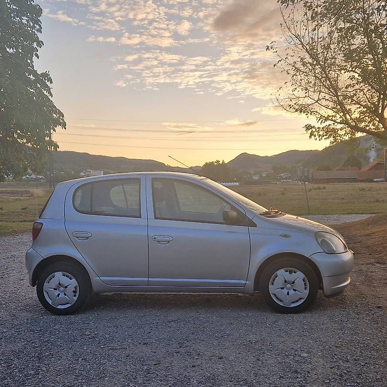 Autos: TOYOTA YARIS 1.0  – Gebraucht aus Thalheim AG von Vagabond-1966