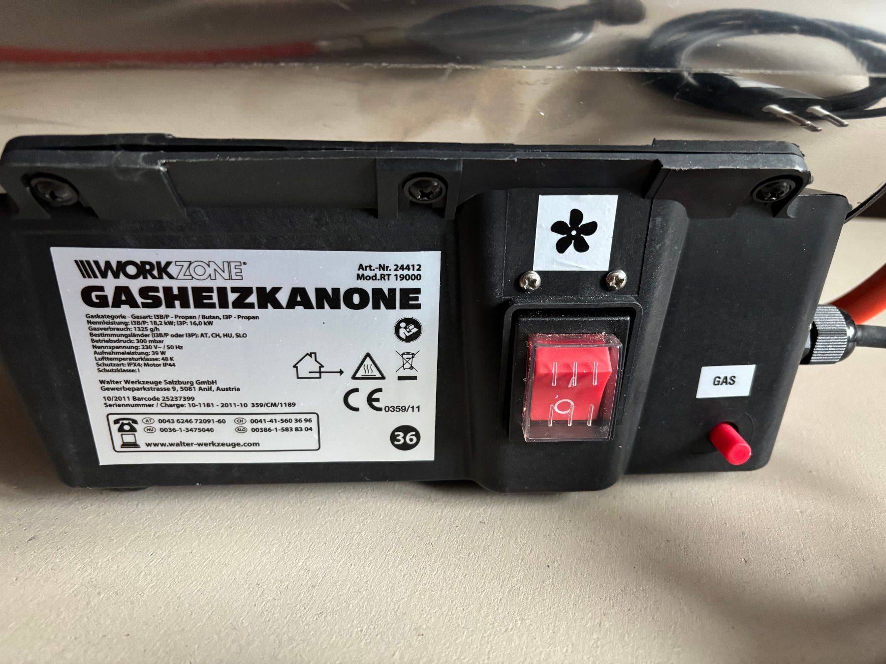 Radiatori: Gasheizkanone Workzone – Usato da Landquart venduto da Barcuns 4