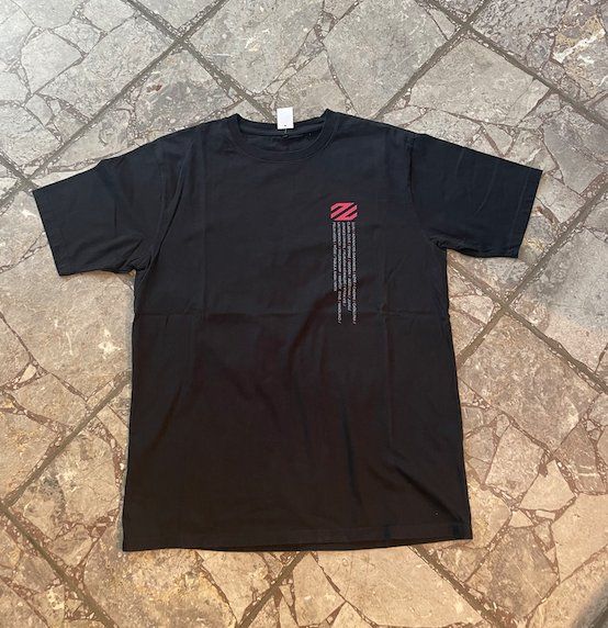T-shirts: Männer T-Shirt "Techno", gr.L – D'occasion à Zürich par fashion_queen_zueri