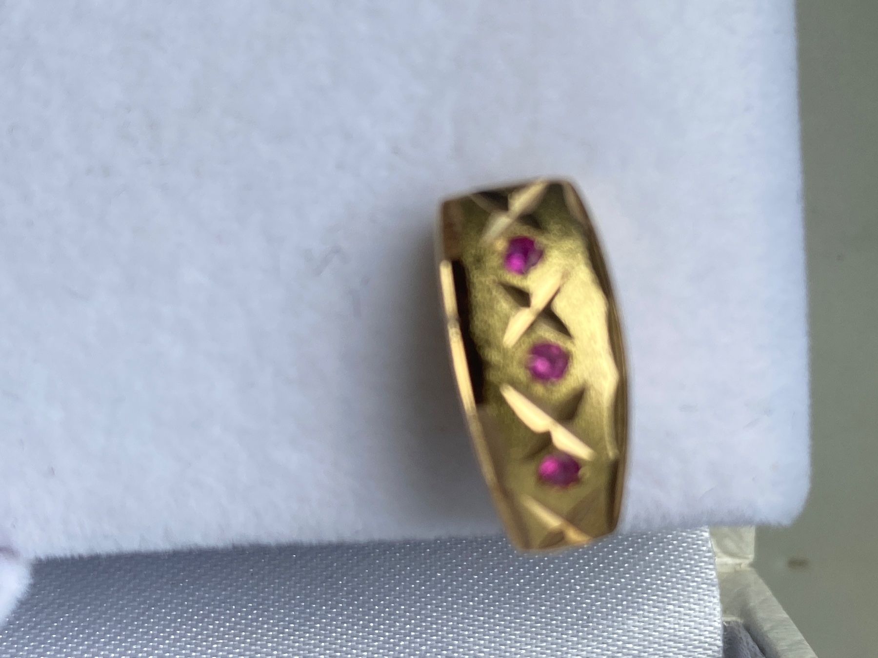 Orecchini pendenti & Orecchini a lobo: Gold Ohrringen mit Anhänger – Usato da Liestal venduto da marieugenia 1