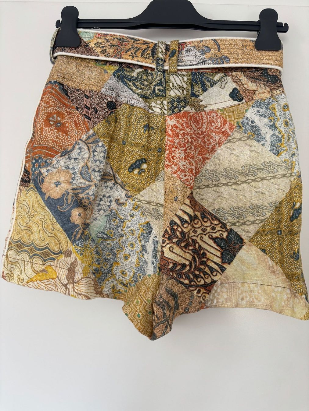 Zimmermann Pantalons: Zimmermann shorts Leinen 1/ CH 36 – Neuf (Voir description) à Herrliberg par mayfi 7