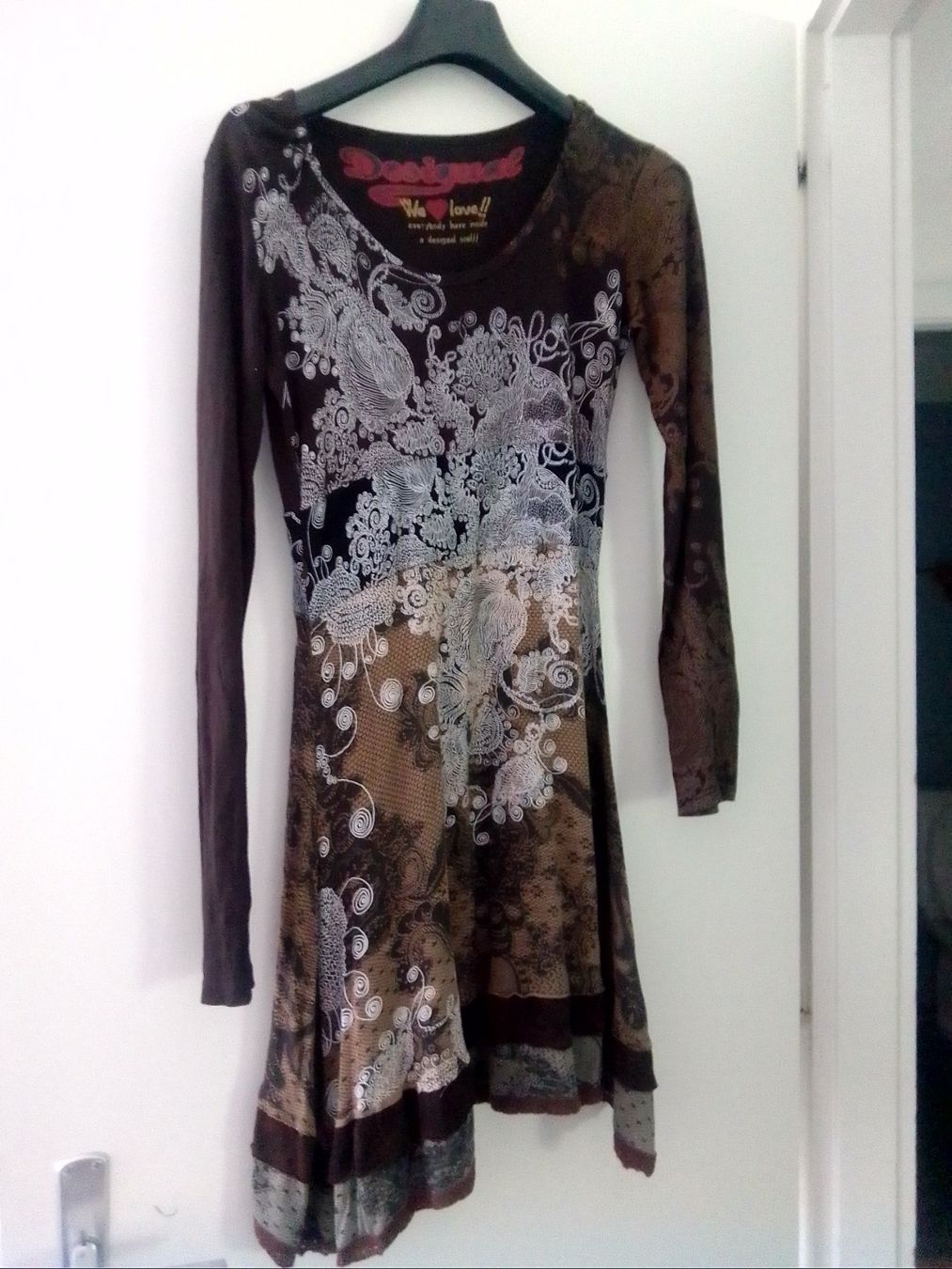 Desigual Vestiti: Desigual KleidL Groesse L – Usato da Boudry venduto da sfofana