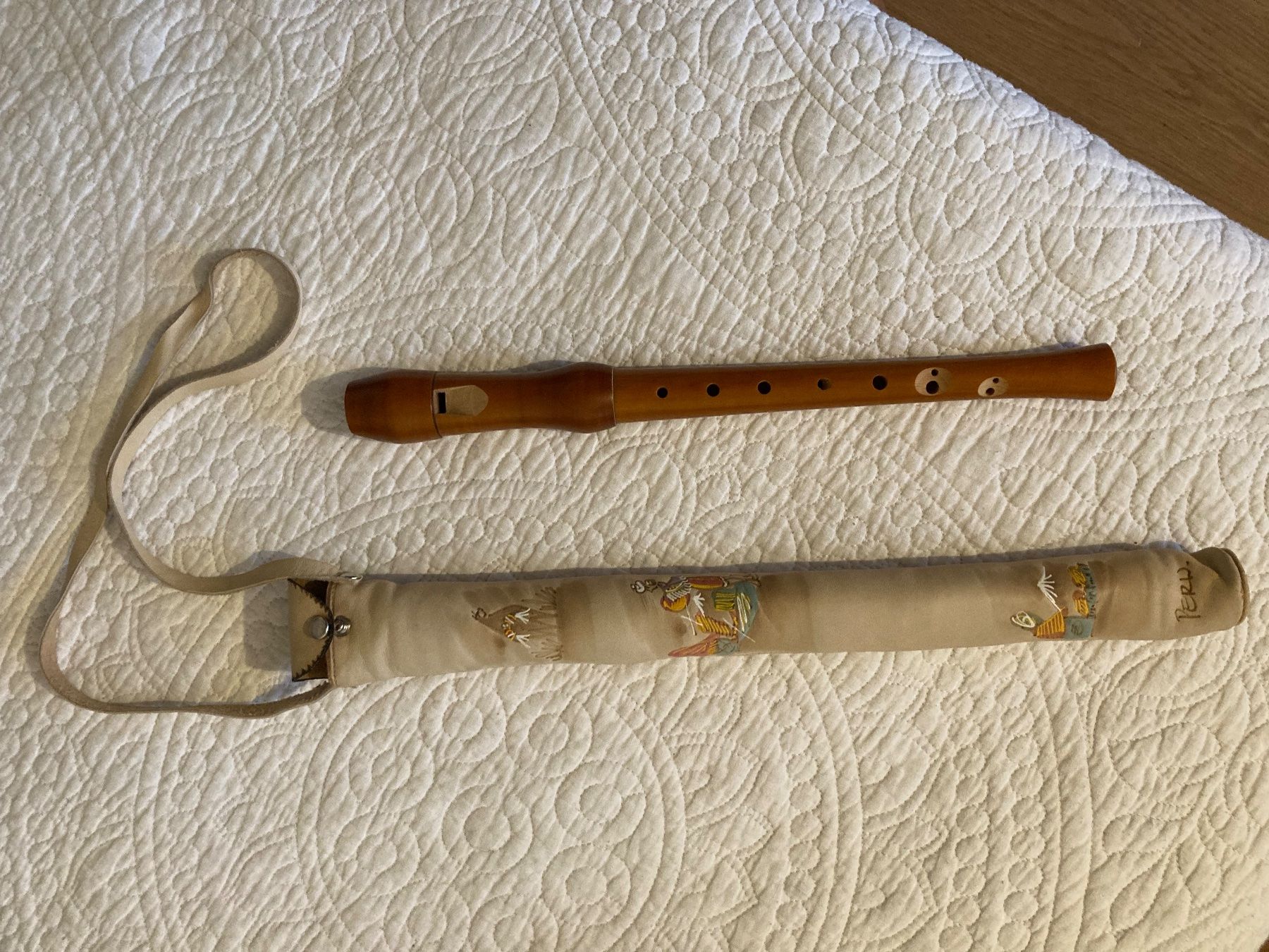 Instruments de musique: Blockflöte (Sopran, C) mit Lederetui handbemalt, Lamaleder – D'occasion à Bolligen par abara1 3