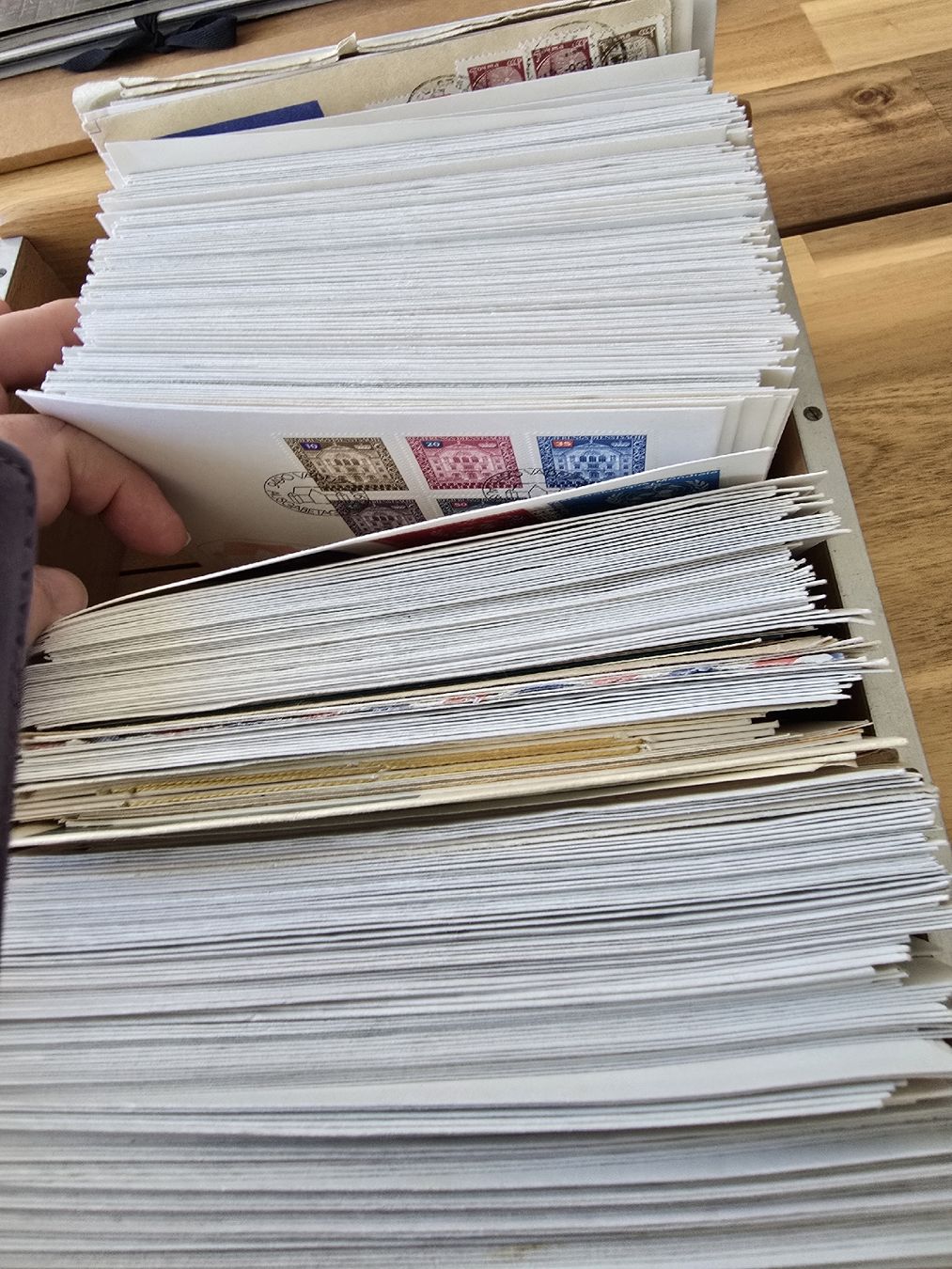 Tous les timbres: Briefmarkenkonvolut – D'occasion à Zürich par Rinatin 7