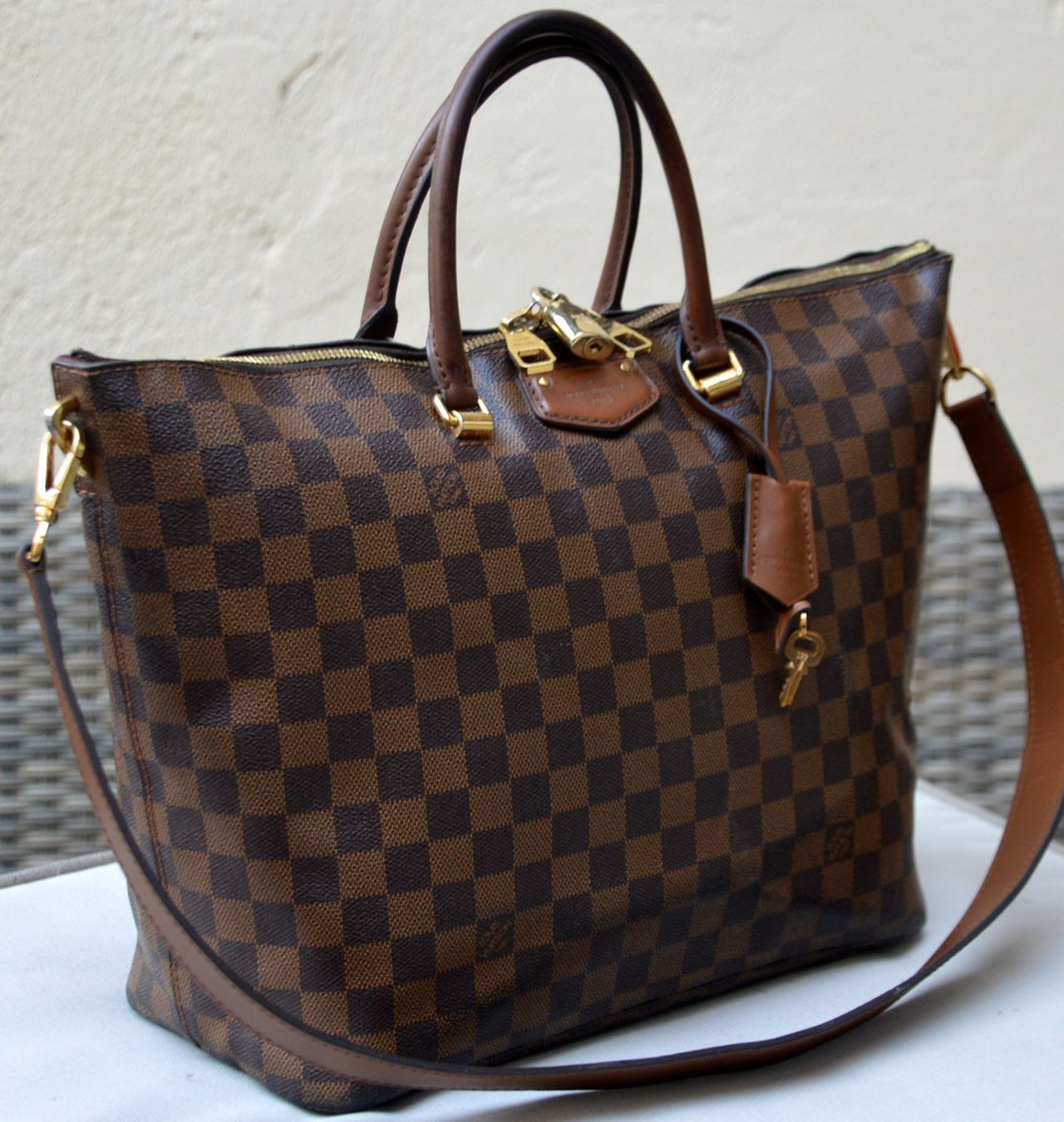 Louis Vuitton Borse da donna: Tasche Louis Vuitton Belmont sac – Usato da Collonges venduto da Auganien 1