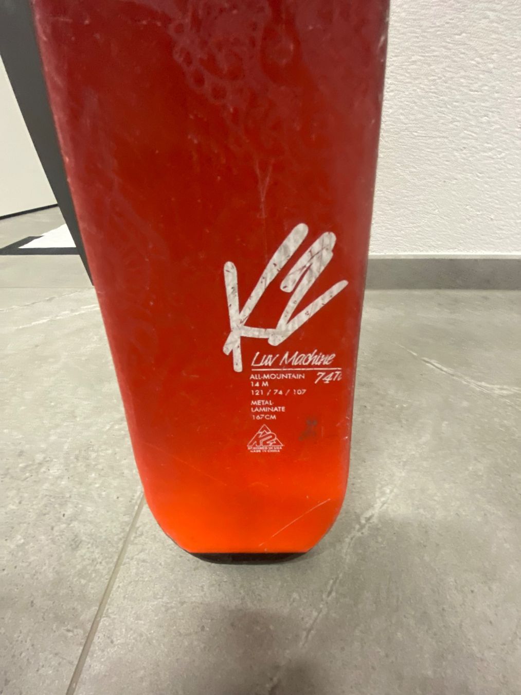 K2 Sci: K2 Ski Set rot mit Bindung in gebrauchtem Zustand – Usato da Jaun venduto da nla_7s2x 3