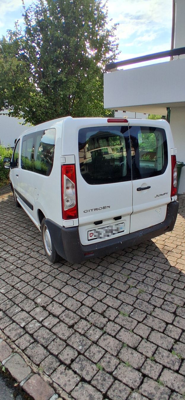 Citroën Véhicules utilitaires: Citroën Jumpy 1.6 HDi Limousine – D'occasion à Immensee par 123egli 3