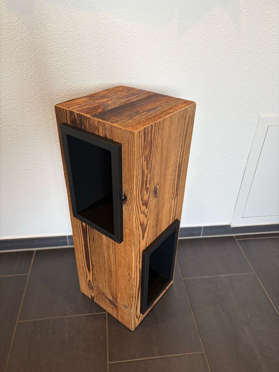 Cassettiere: Altholz-Säule mit Nischen – Nuovo (secondo la descrizione) da Buttisholz venduto da Siby8 1