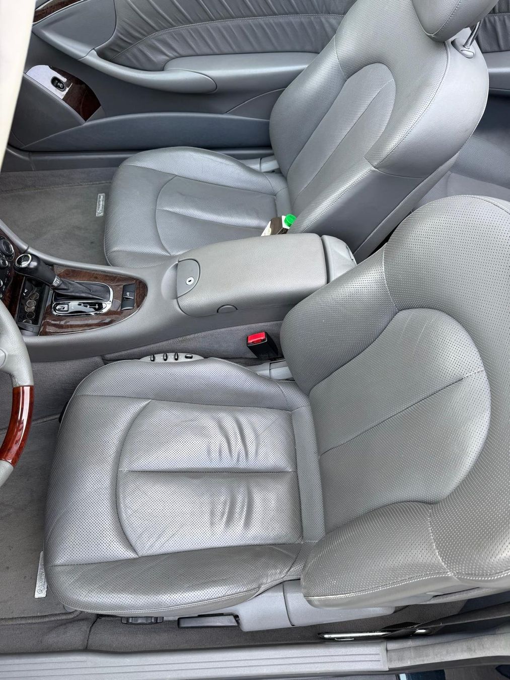 Mercedes-Benz Autos: Mercedes-Benz CLK 350 CAB – Gebraucht aus Rupperswil von torabora01 5