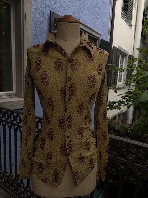 Jean Paul Gaultier Camicette: Vintage Jean Paul Gautier Maille Bluse – Usato da Winterthur venduto da prenzlgirl