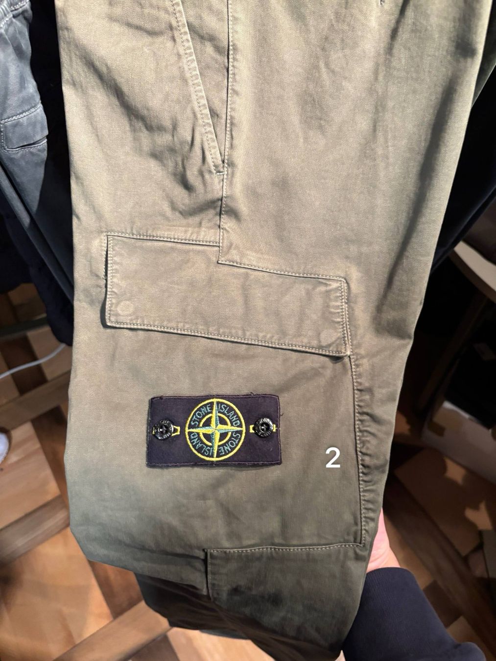 Stone Island Pantaloni: Pantalons neufs Stone Island – Nuovo e nell'imballaggio originale da Bulle venduto da sta_xr8k 4