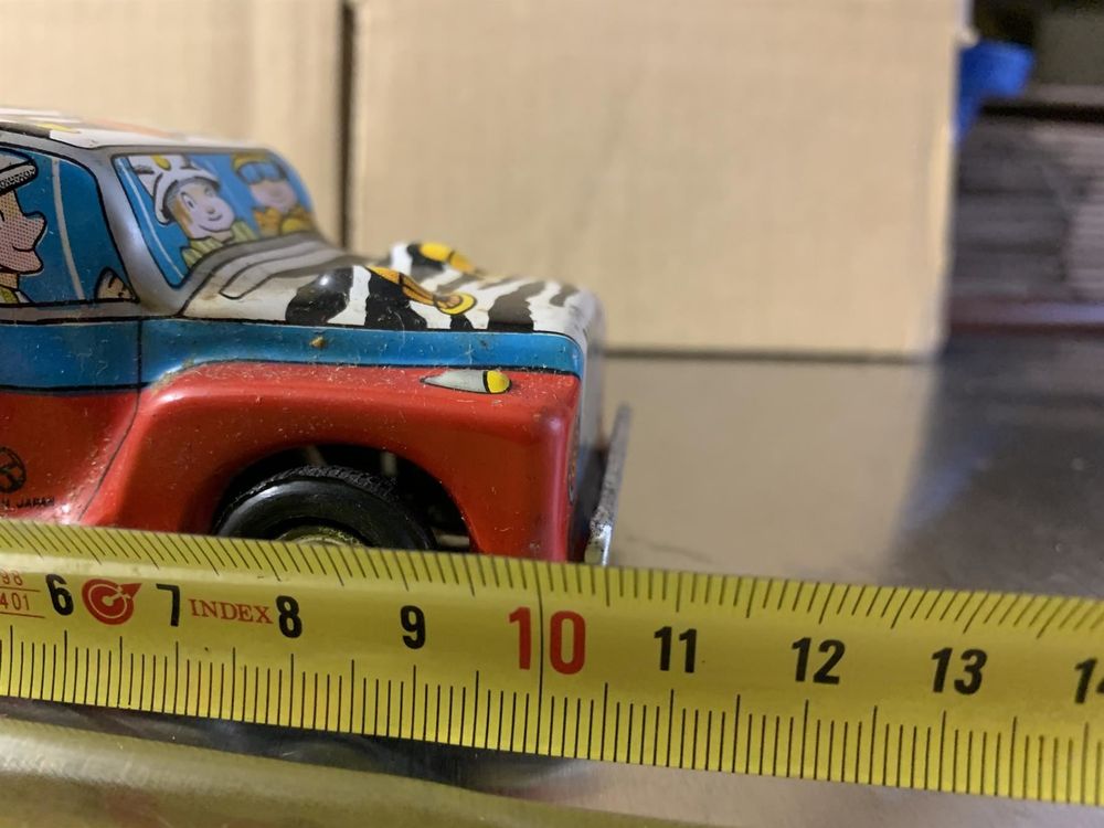 Safari Jeep mit Friktion Made in Japan neu ohne Verpackung 4