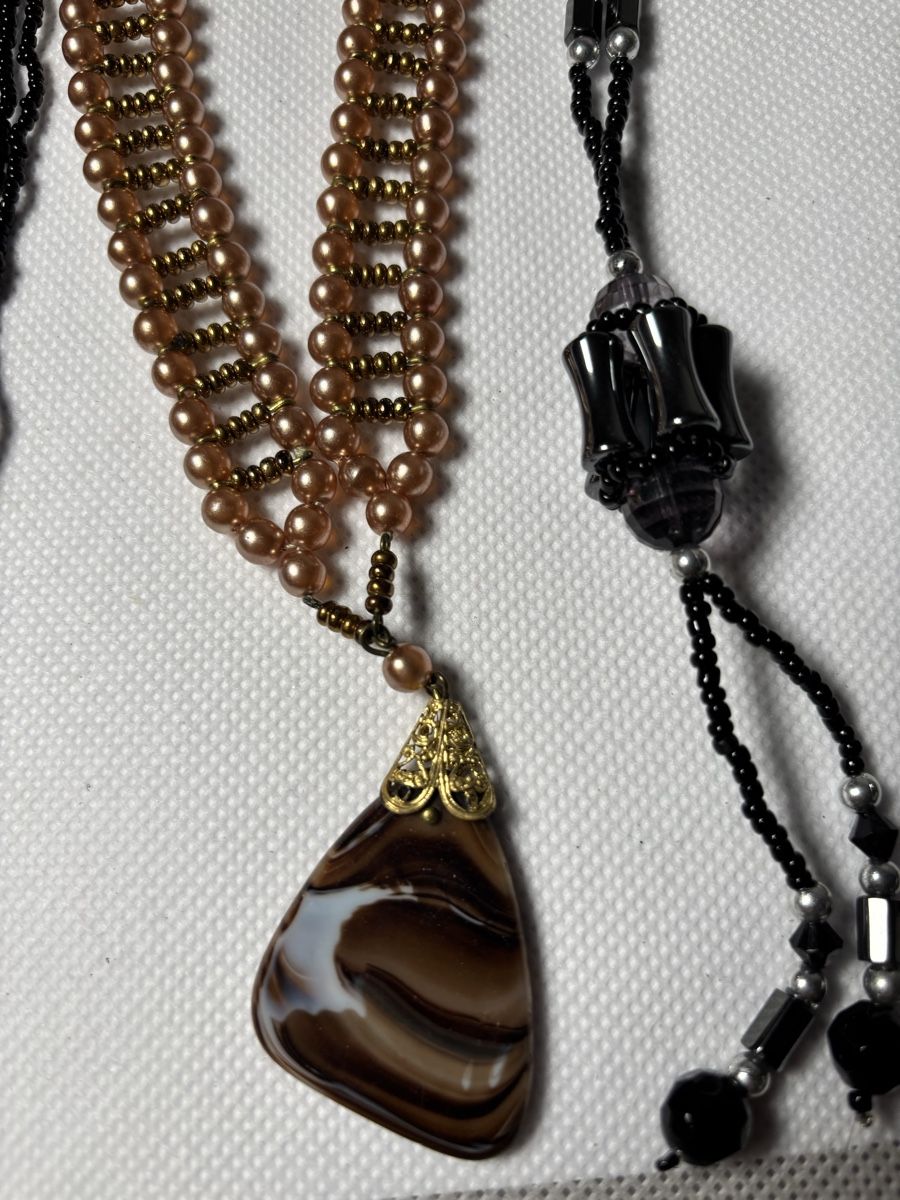 Ketten: Necklace beads – Gebraucht aus Confignon von Second_Hand_Ch 4