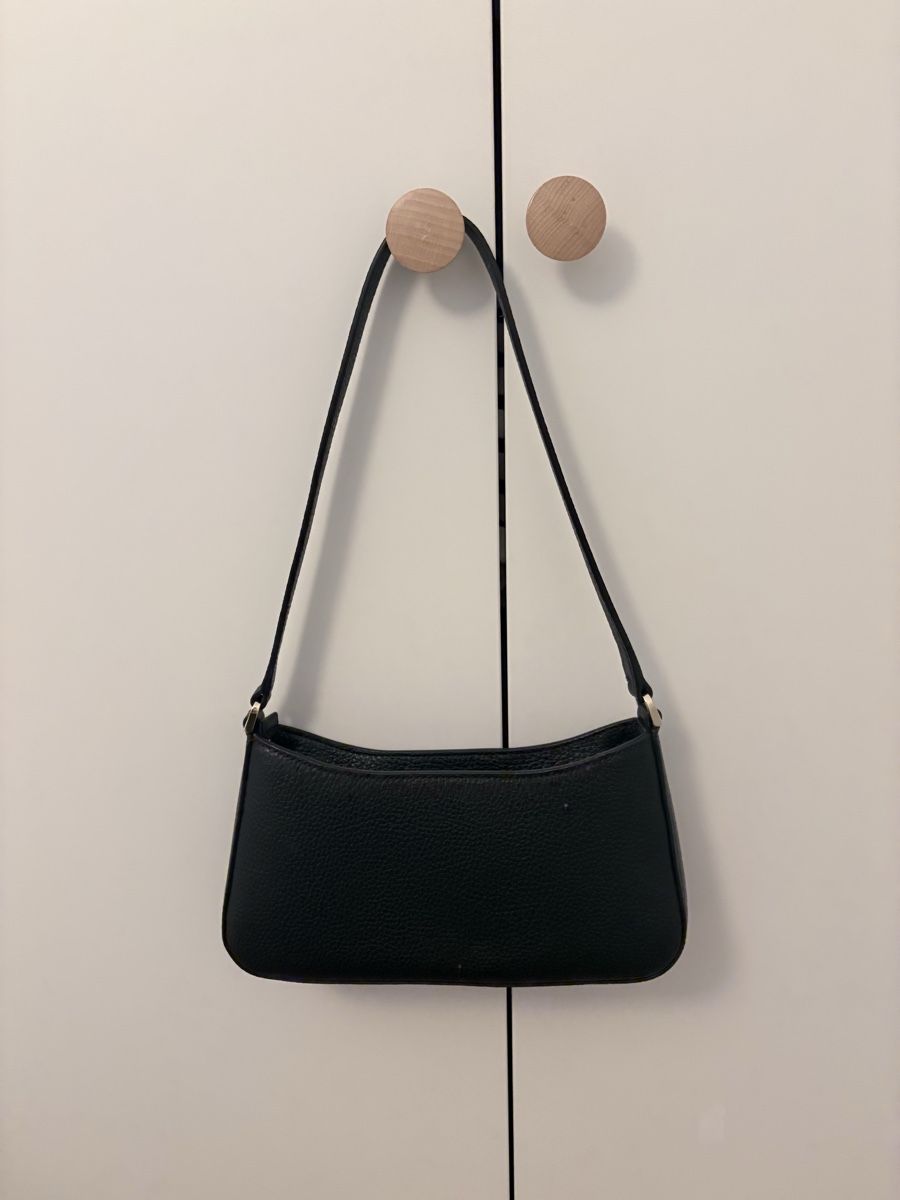 Kate Spade Borse da donna: Kate Spade Black Leather Shoulder Bag - Perfect for Spring! – Nuovo (secondo la descrizione) da Meyrin venduto da yej_w8lz 1