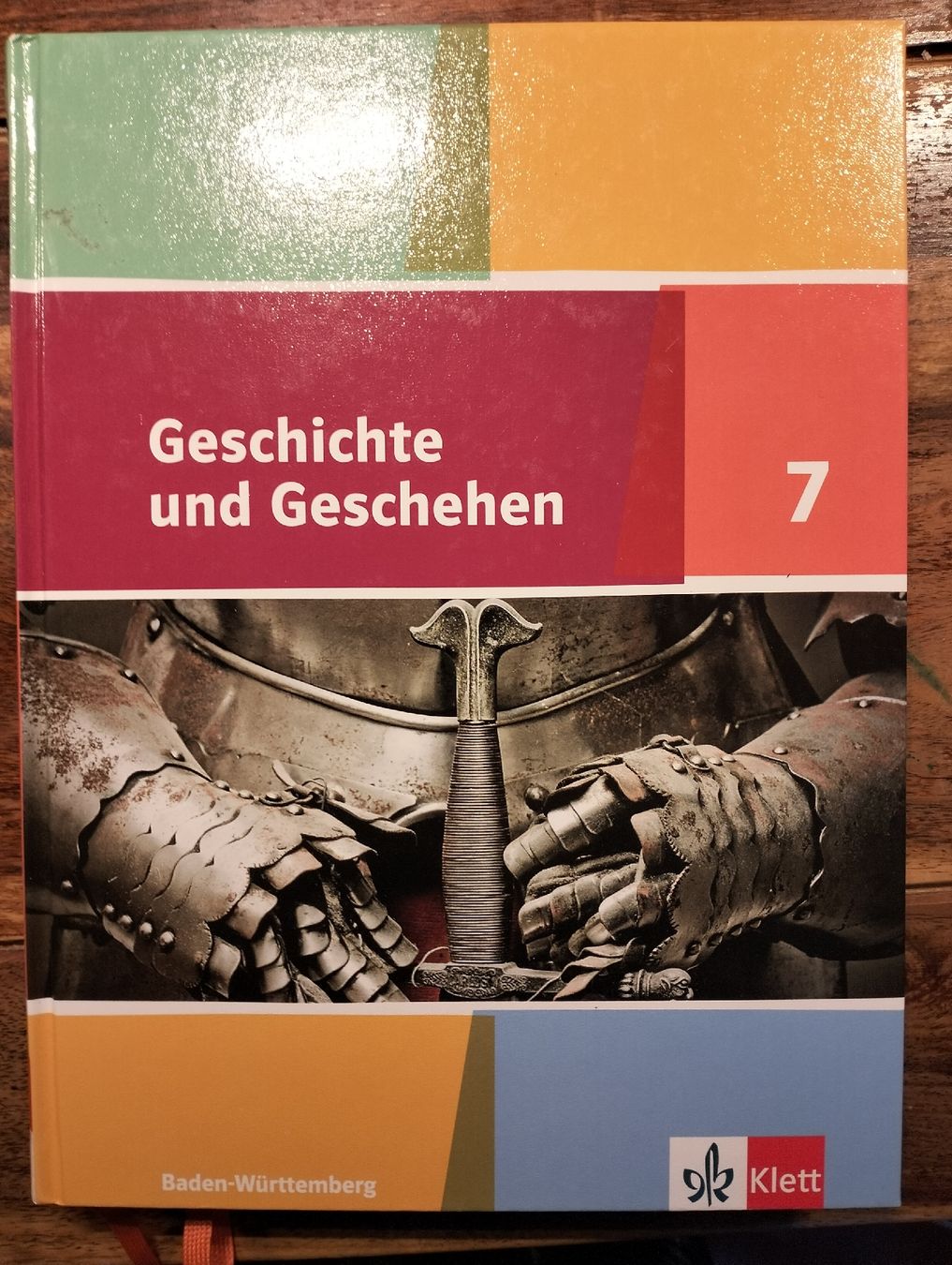 Libri: Schulbücher: Geschichte, Latein, Englisch  – Usato da Dietikon venduto da CarlaWaag 1