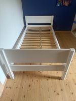 Bett, Kinderbett inkl. Lattenrost 90/200