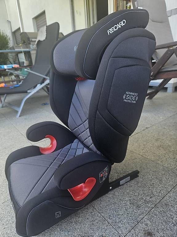 Seggiolini per auto: Autokindersitz Recaro Monza Nova – Usato da Hausen AG venduto da ZionElyas 3