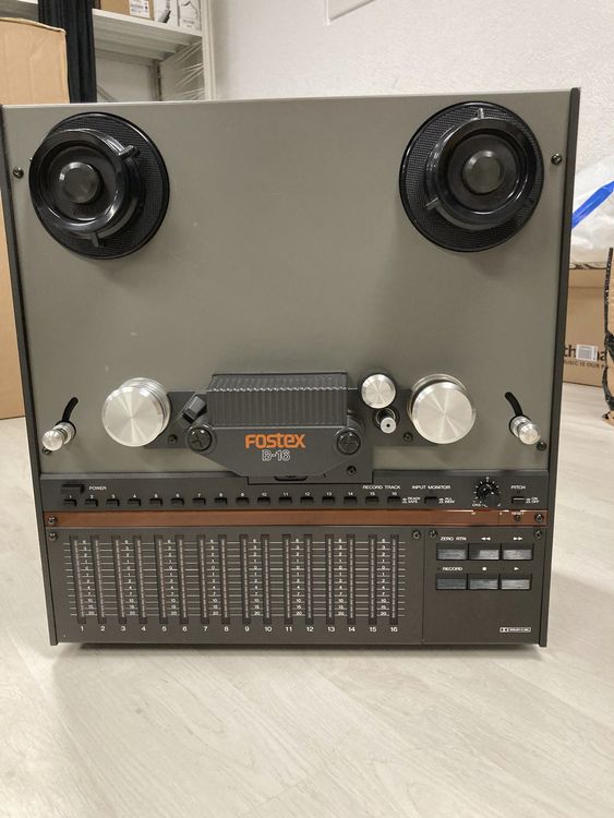 Selling analog 1/2" multitrack recorder Fostex B16 Kaufen auf Ricardo