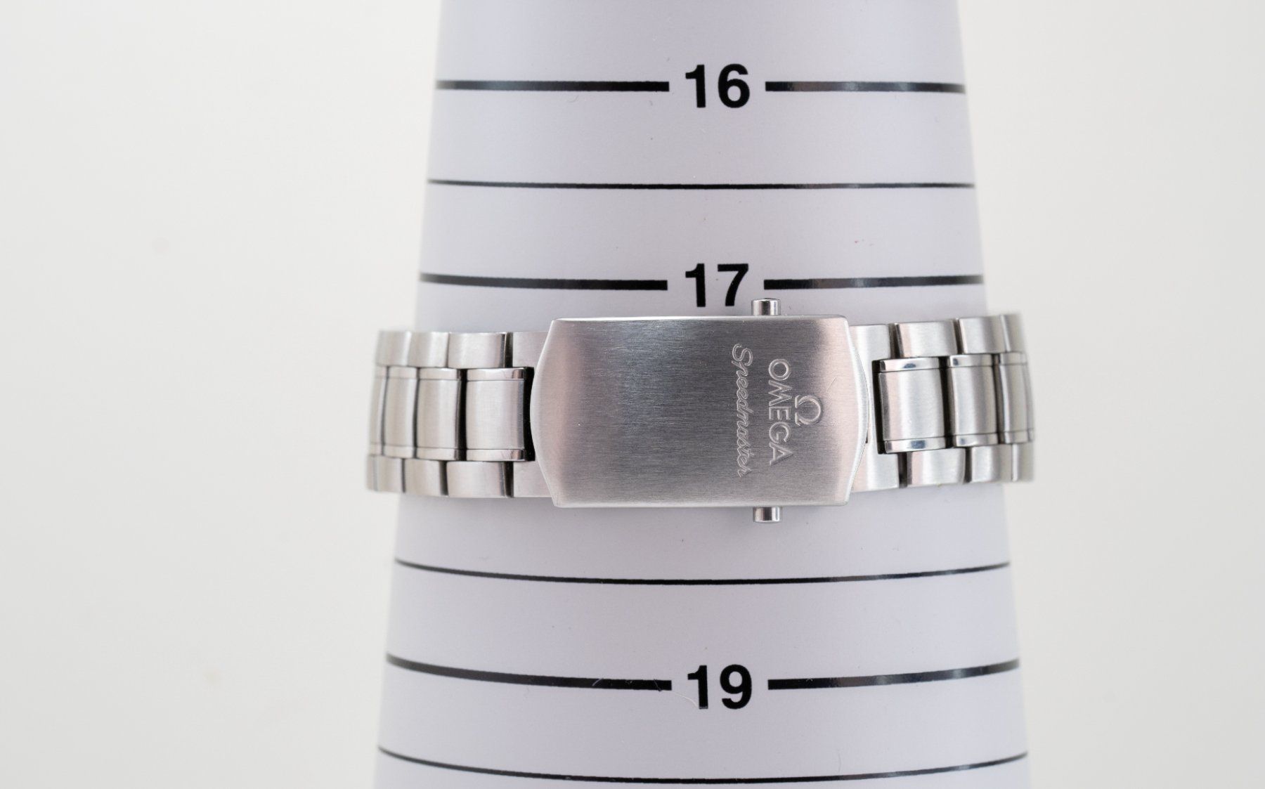 Omega Montres: Omega Speedmaster Bleu – D'occasion à Genève par Hiakoo 7
